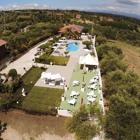 B&B Villa Mery Mileto Buitenkant foto