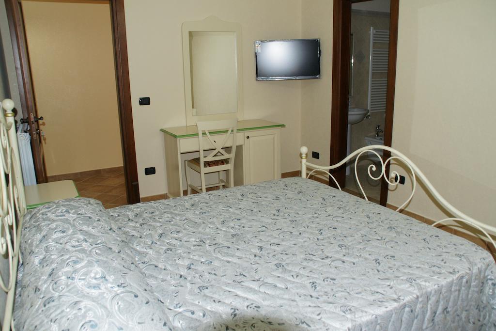 B&B Villa Mery Mileto Kamer foto