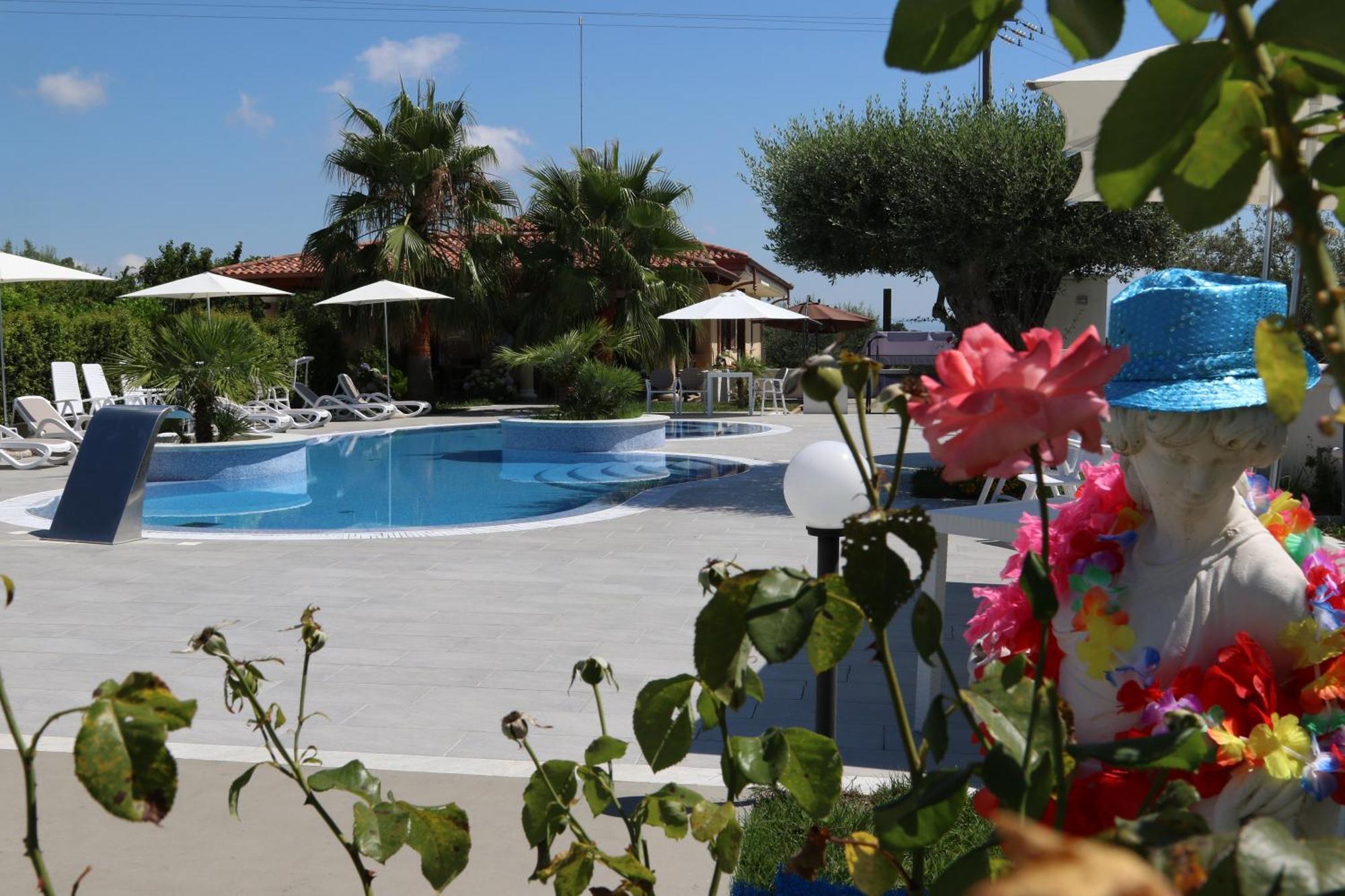 B&B Villa Mery Mileto Buitenkant foto