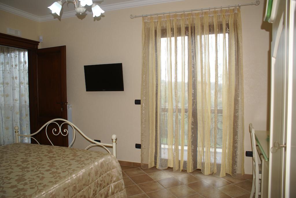 B&B Villa Mery Mileto Kamer foto