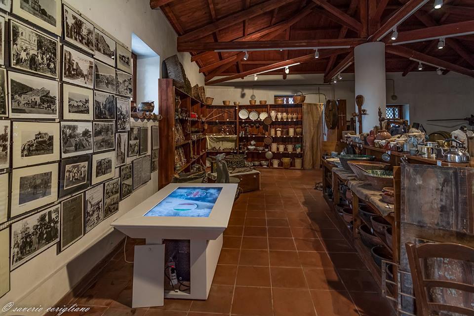 B&B Villa Mery Mileto Buitenkant foto