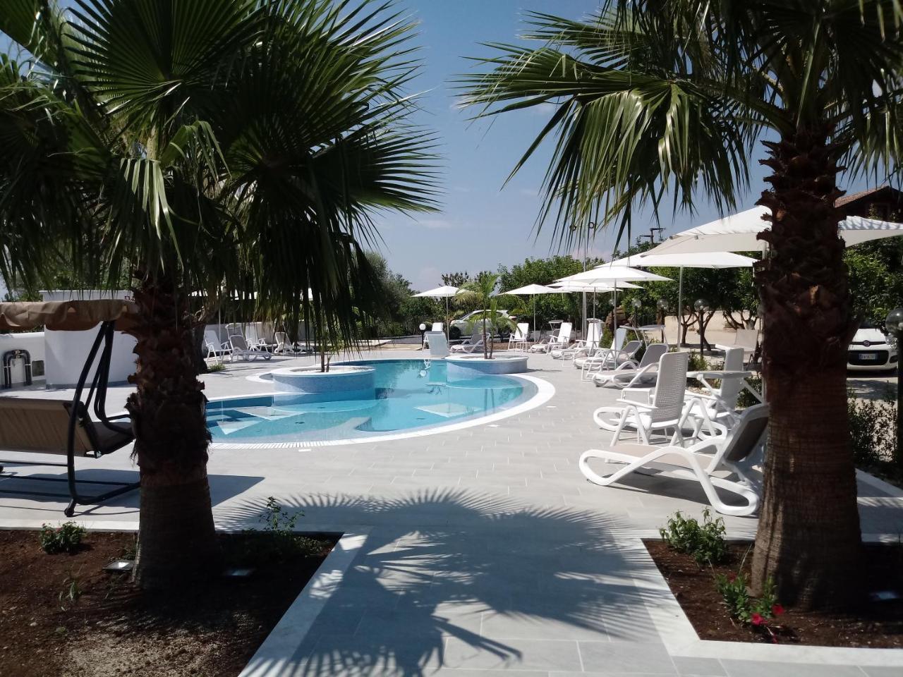 B&B Villa Mery Mileto Buitenkant foto